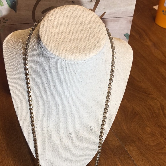 18” Beautiful Rhinestone Necklace - Picture 5 of 15